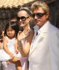 johnny-hallyday-and-laeticia-second-imminent-adoption